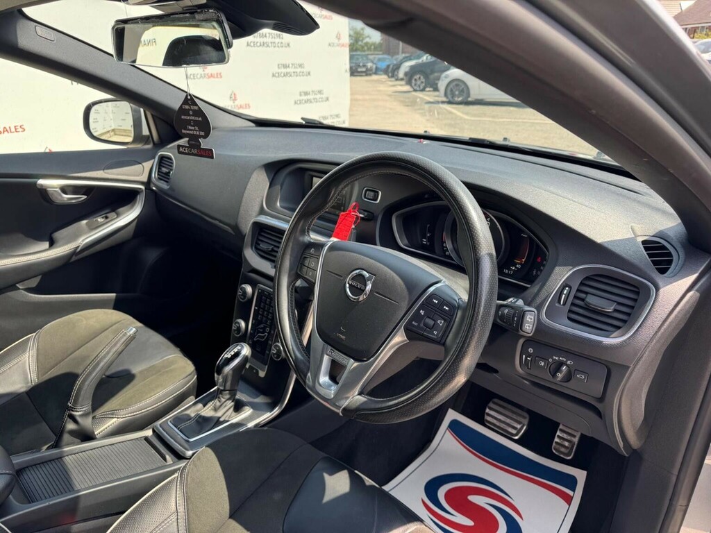 Volvo V40 D3 Inscription Silver #10
