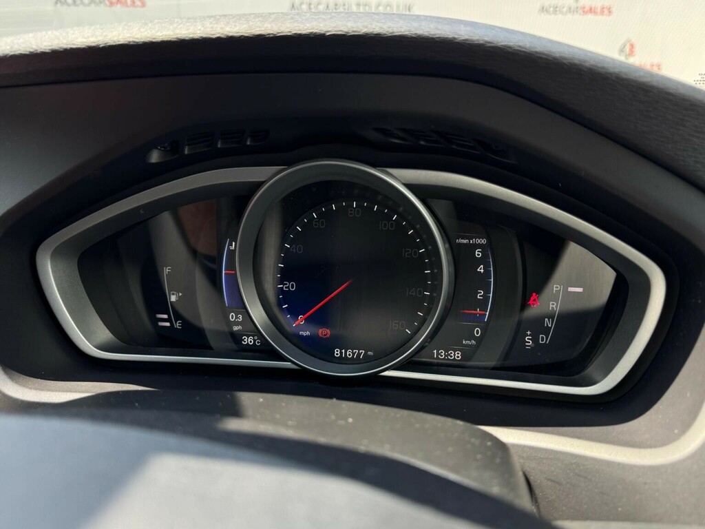 Volvo V40 D3 Inscription Silver #47