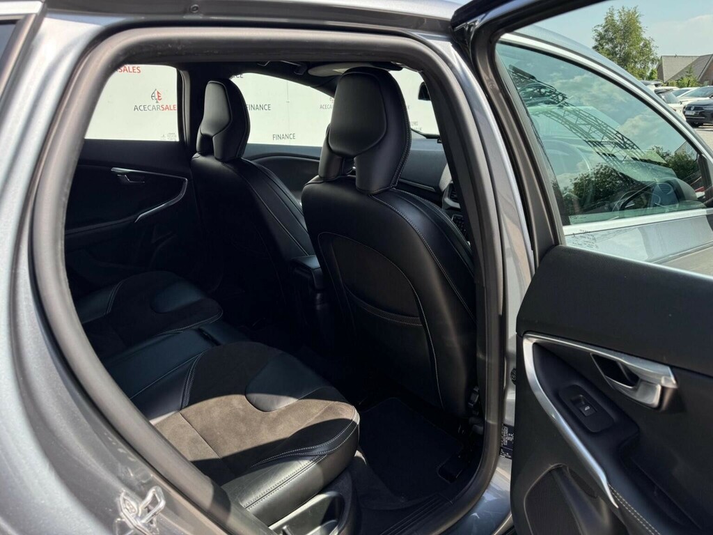 Volvo V40 D3 Inscription Silver #13