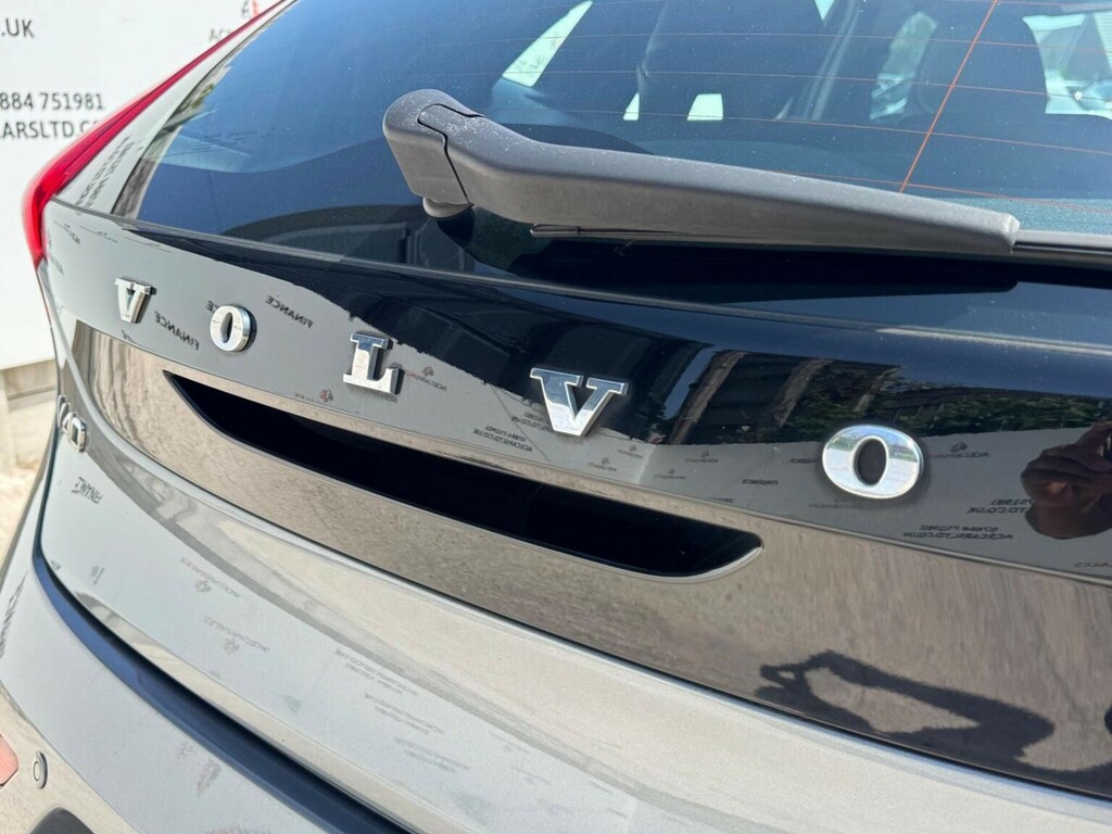 Volvo V40 D3 Inscription Silver #59
