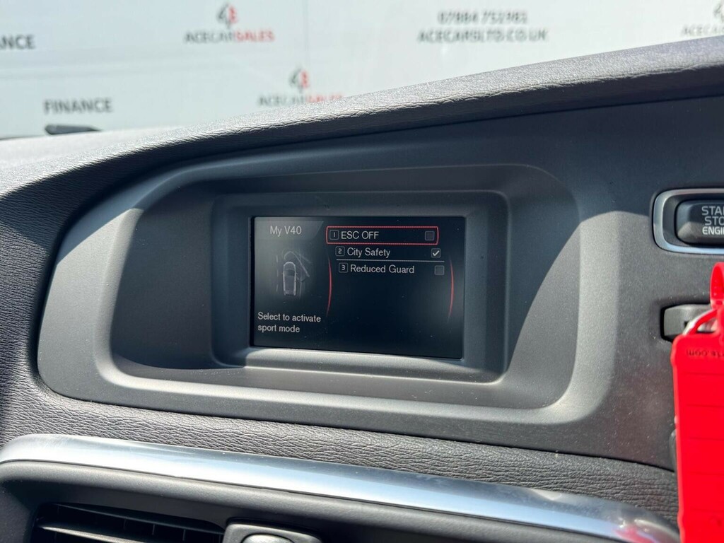 Volvo V40 D3 Inscription Silver #40