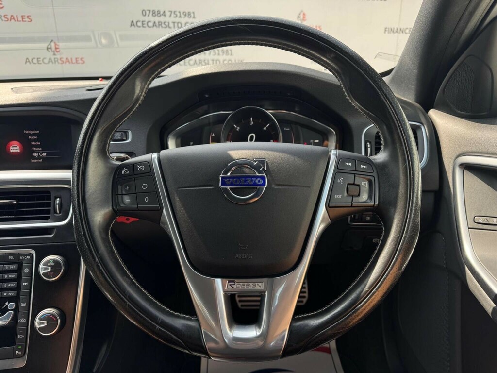 Volvo V60 R-design Lux Nav Blue #27
