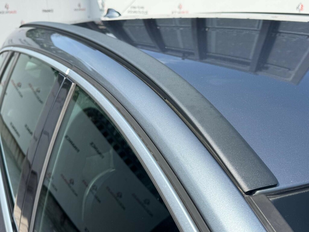 Volvo V60 R-design Lux Nav Blue #62