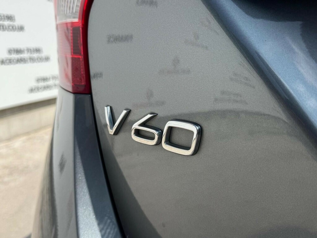 Volvo V60 R-design Lux Nav Blue #63