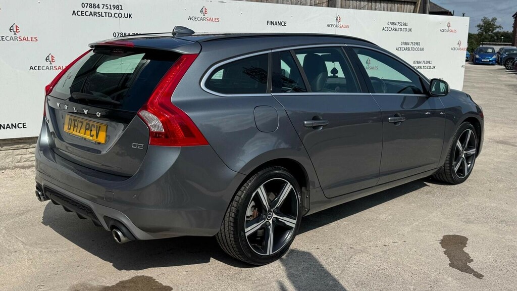 Volvo V60 R-design Lux Nav Blue #8