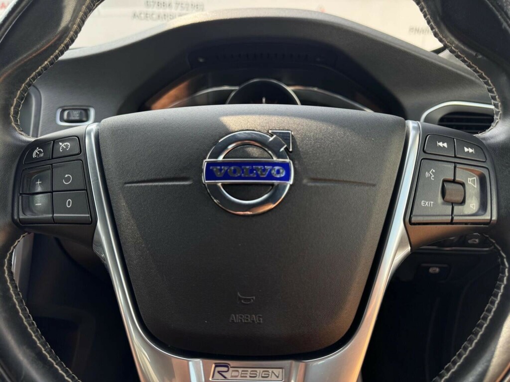 Volvo V60 R-design Lux Nav Blue #30