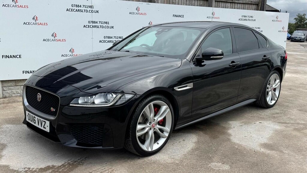 Jaguar XF Saloon 3.0D V6 S Euro 6 Ss 201616 Black #4