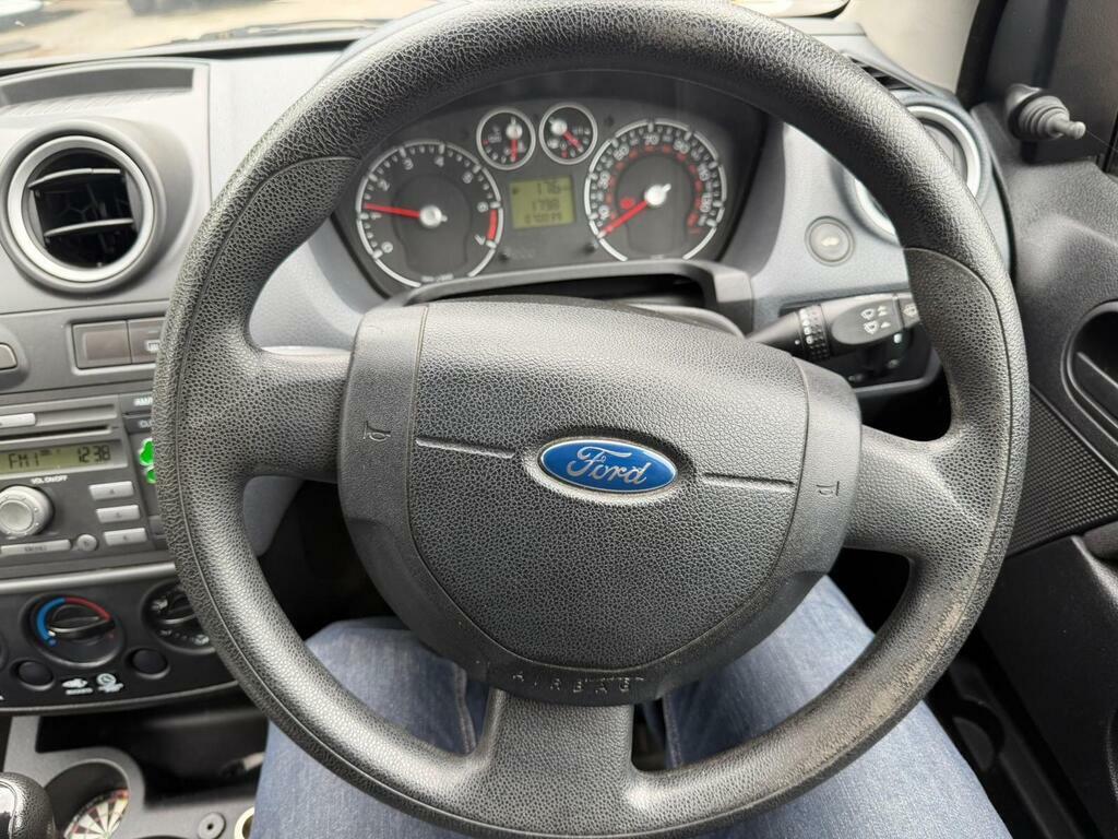 Ford Fiesta Zetec Climate 16V 5-Door Black #9