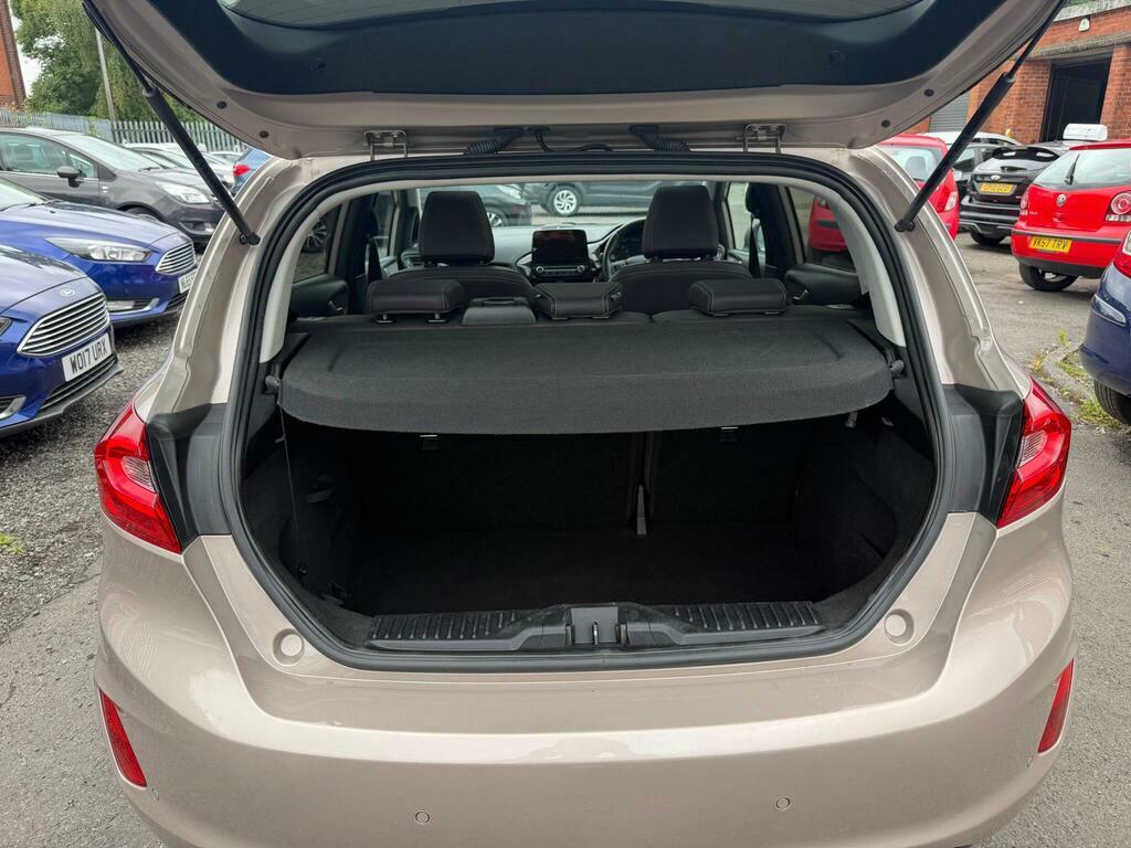 Ford Fiesta 1.1 Ti-vct Zetec Euro 6 S S H... Black #11