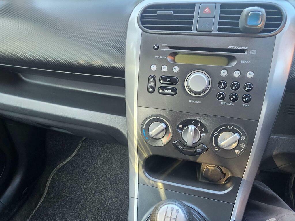 Suzuki Splash 1.2 Sz4 94 Bhp Silver #7