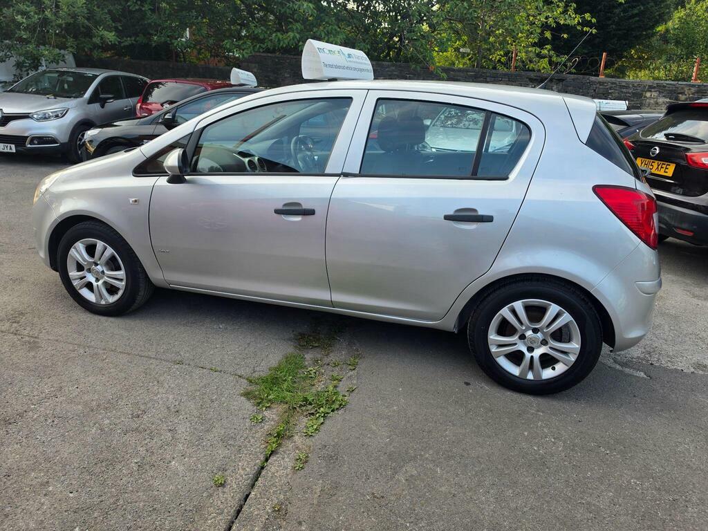 Vauxhall Corsa 1.4I 16V Design Hatchback Silver #11