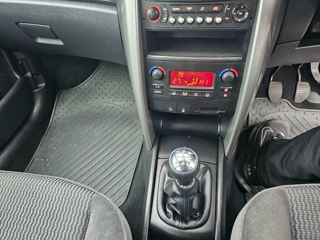 Peugeot 207 Hatchback Silver #7