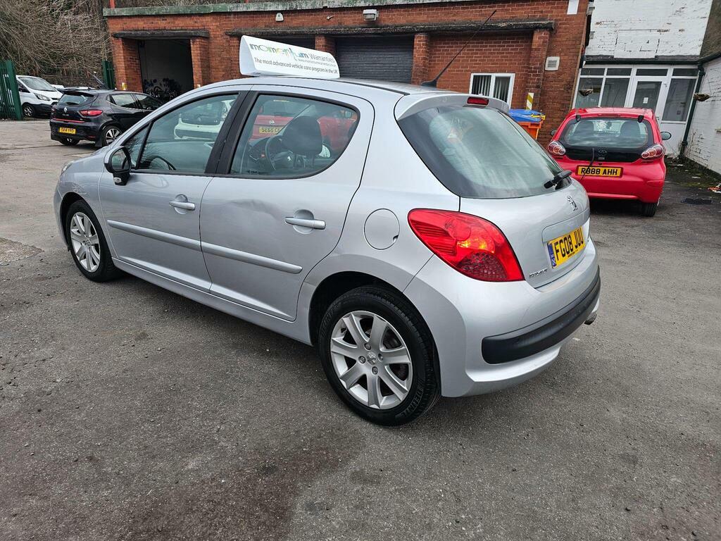 Peugeot 207 1.6 Hdi Sport #3