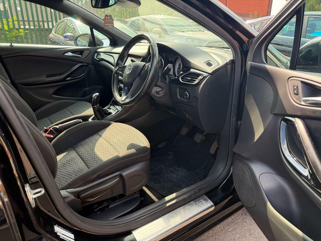 Vauxhall Astra 1.6 Cdti Blueinjection Sri Euro 6 S S Black #5