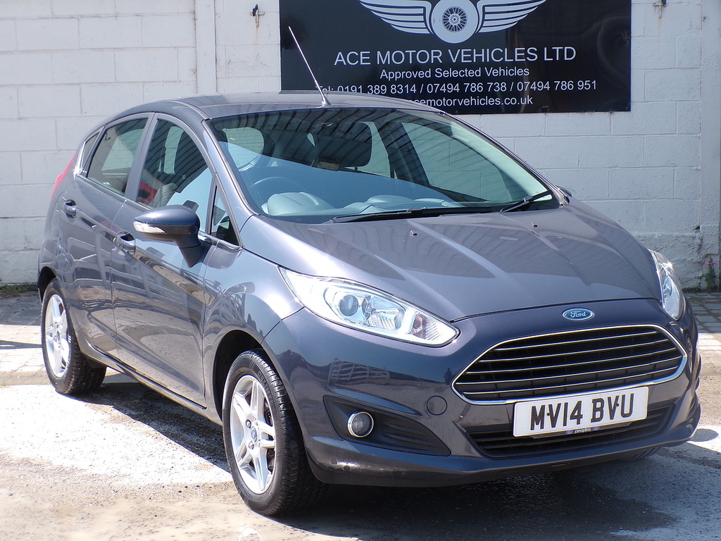 Ford Fiesta Zetec Grey