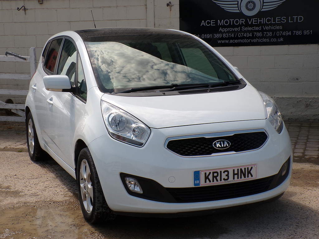 Kia Venga Ecodynamics 3 White #2