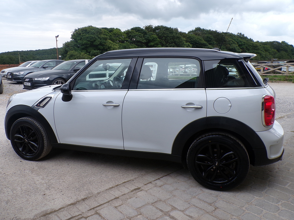 Mini Countryman Cooper Sd White #5