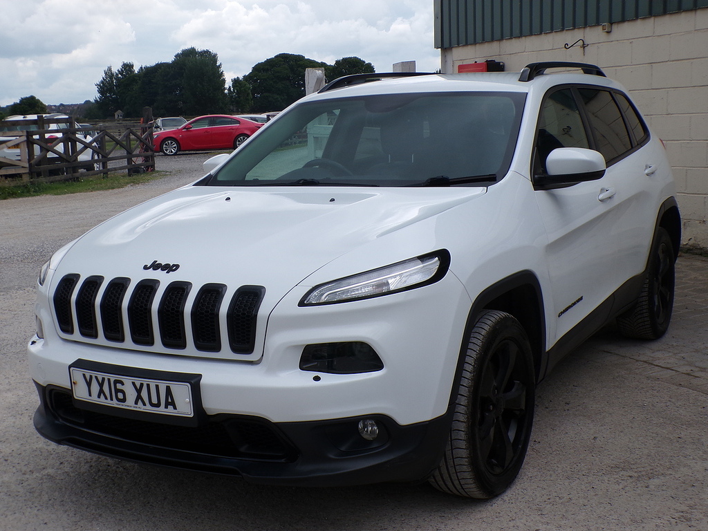 Jeep Cherokee Multijetii Night Eagle White #4