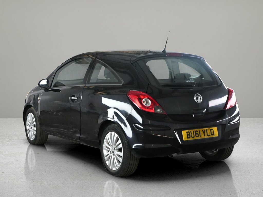 Vauxhall Corsa Excite Black #2
