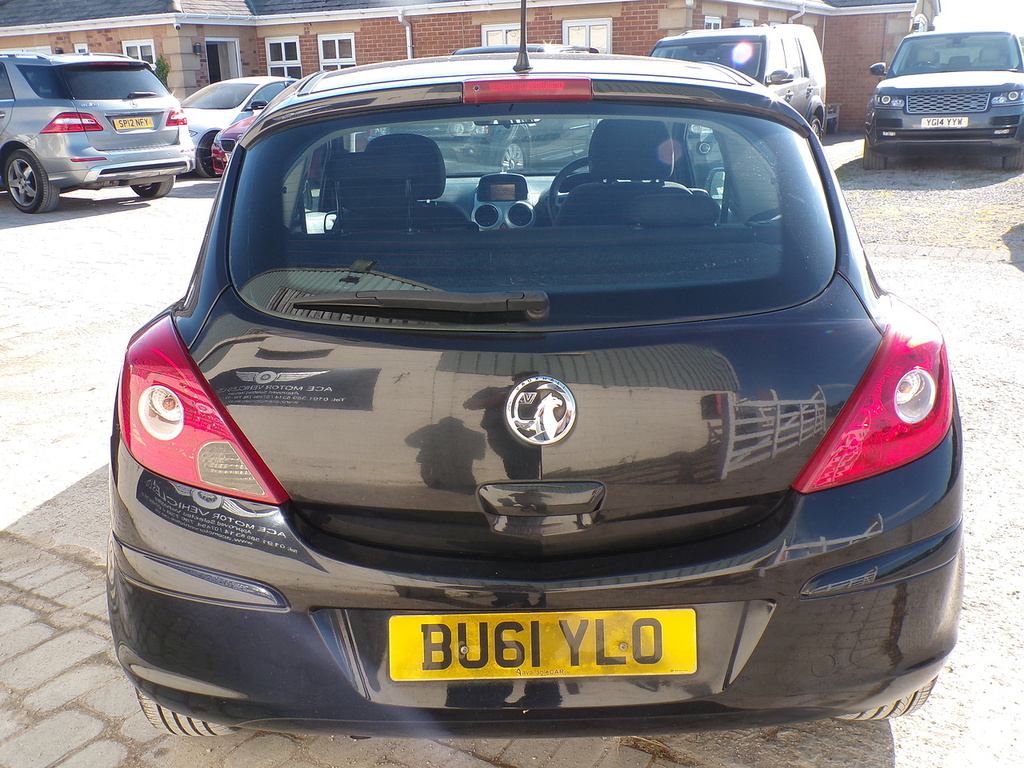 Vauxhall Corsa Excite Black #5