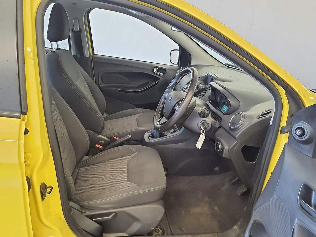 Ford KA+ Hatchback Zetec 1.5 30 Tax 15 Months White #7
