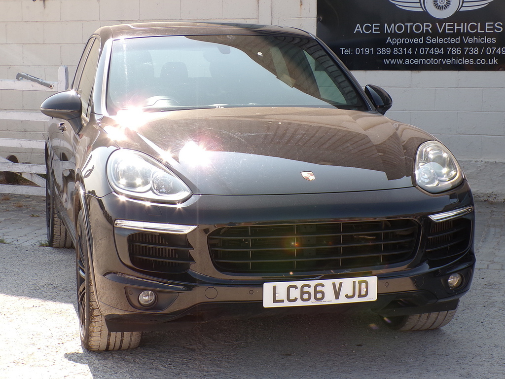 Porsche Cayenne Td V8 S Black #2