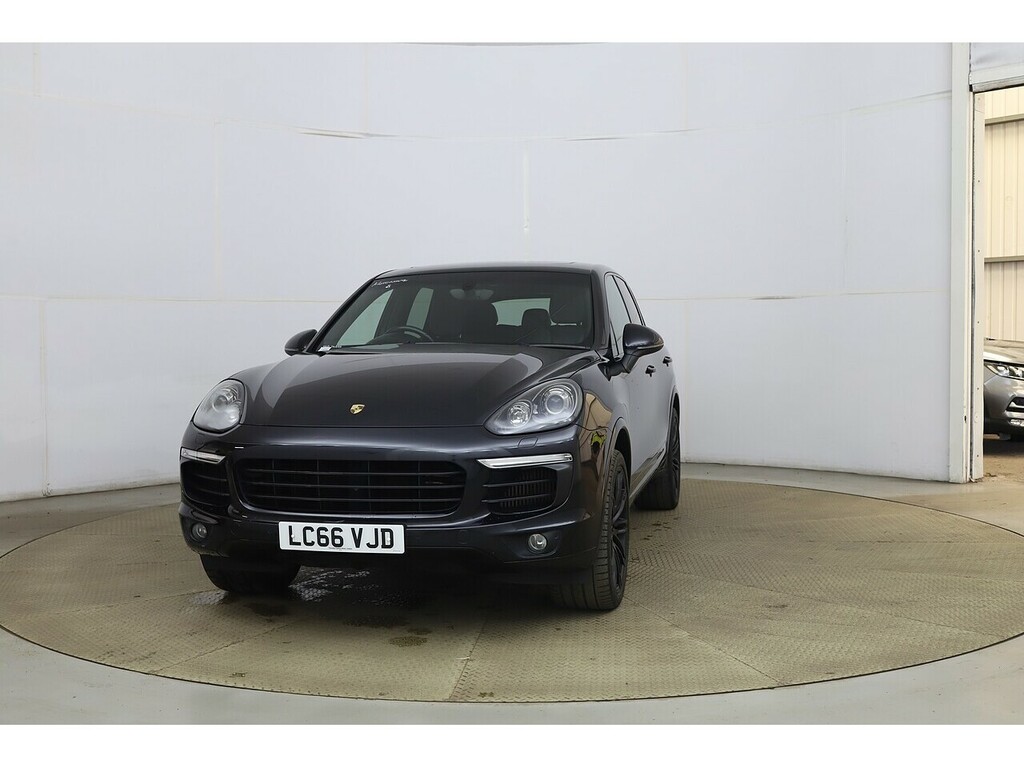 Porsche Cayenne Td V8 S Black #2
