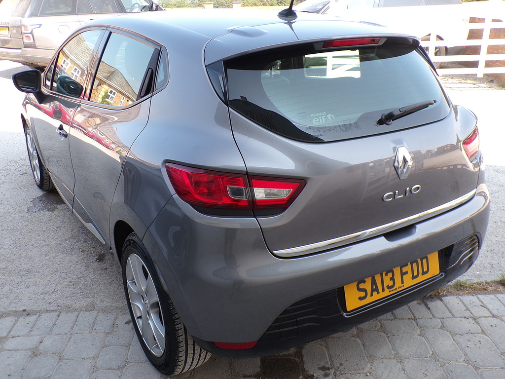 Renault Clio Dynamique Medianav Grey #6
