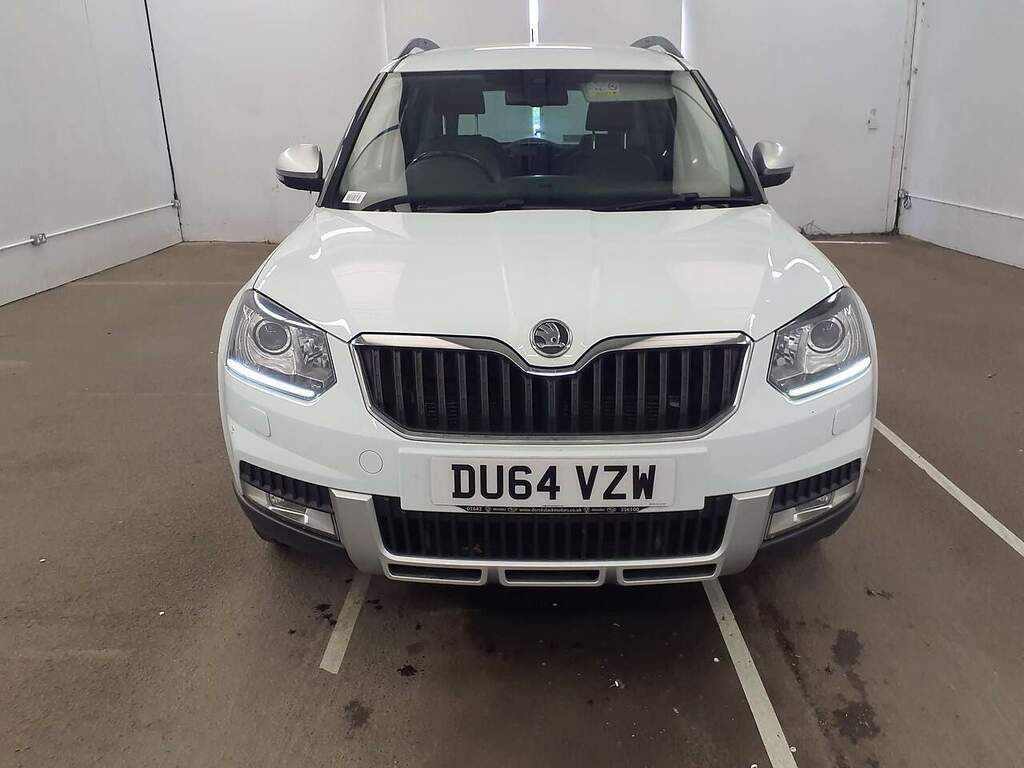 Skoda Yeti Tdi Elegance White #2