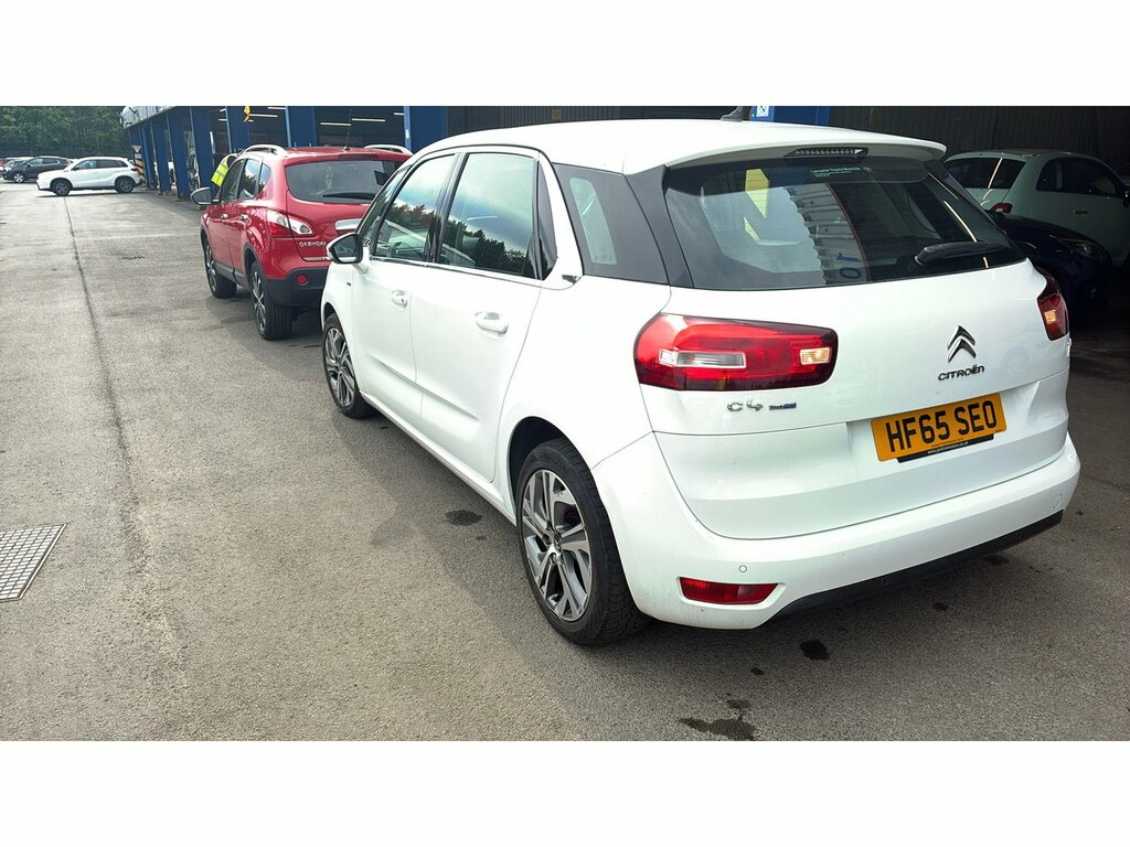 Citroen C4 Picasso Bluehdi Exclusive White #3