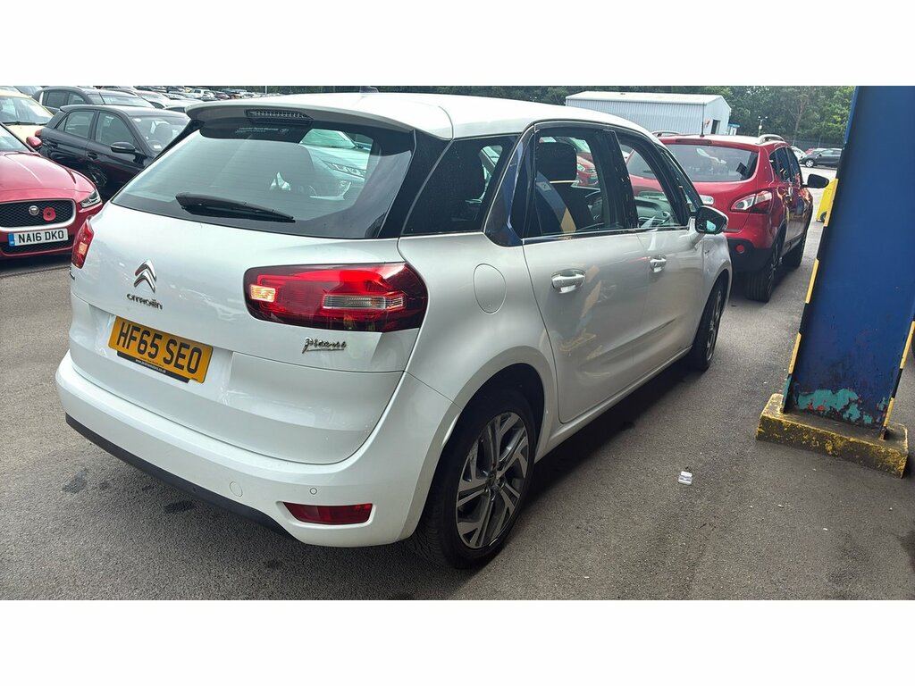 Citroen C4 Picasso Bluehdi Exclusive White #4