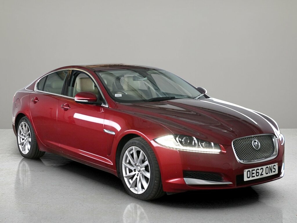 Jaguar XF D V6 Premium Luxury Red