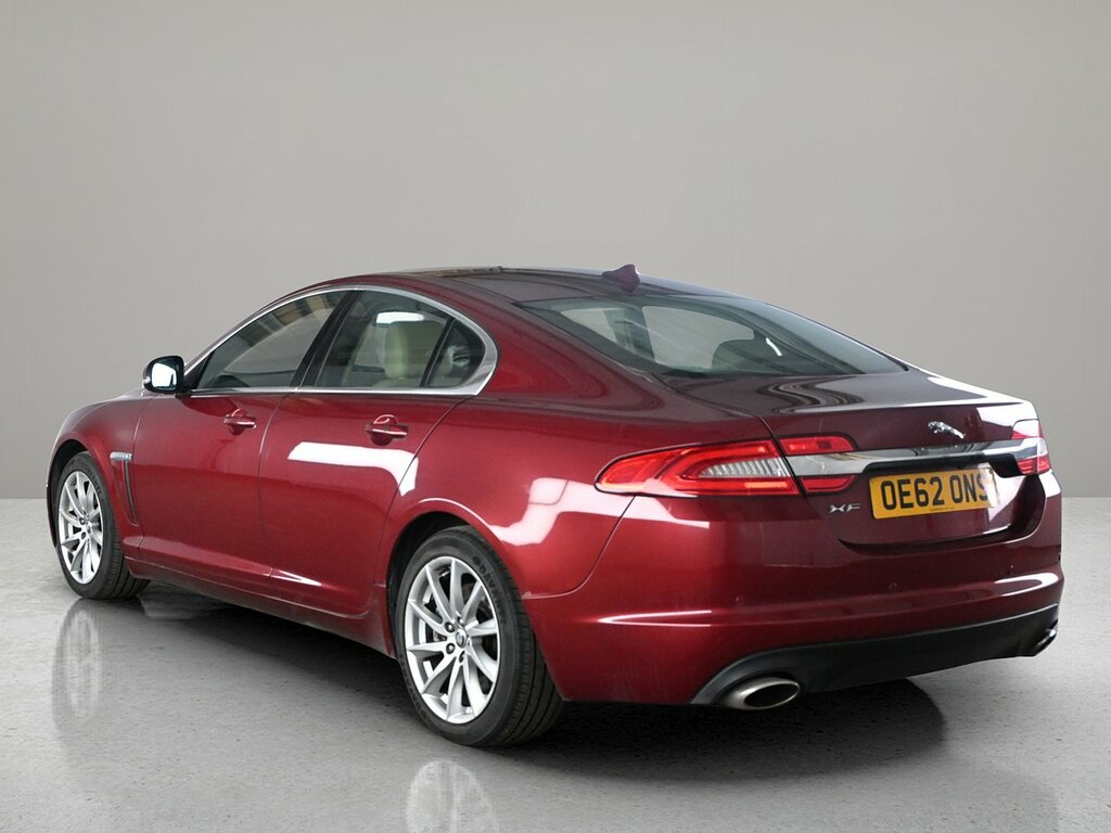 Jaguar XF D V6 Premium Luxury Red #3