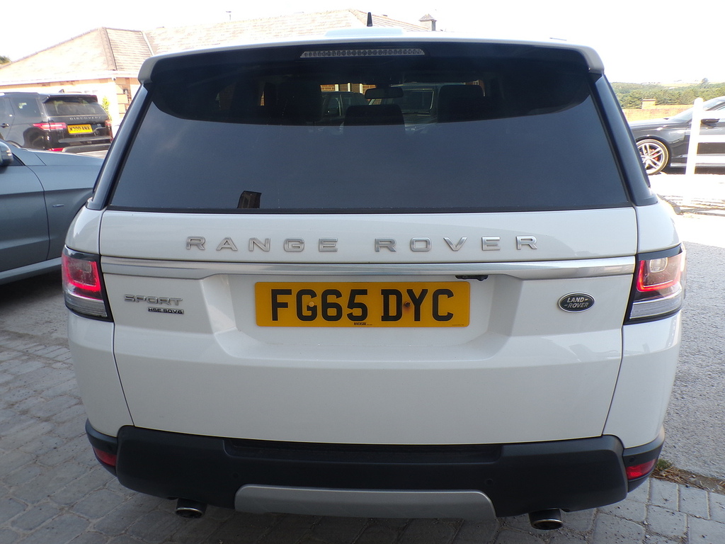 Land Rover Range Rover Sport Sd V6 Hse White #6