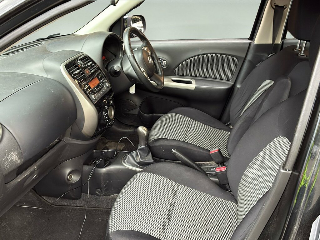 Nissan Micra Acenta Black #6