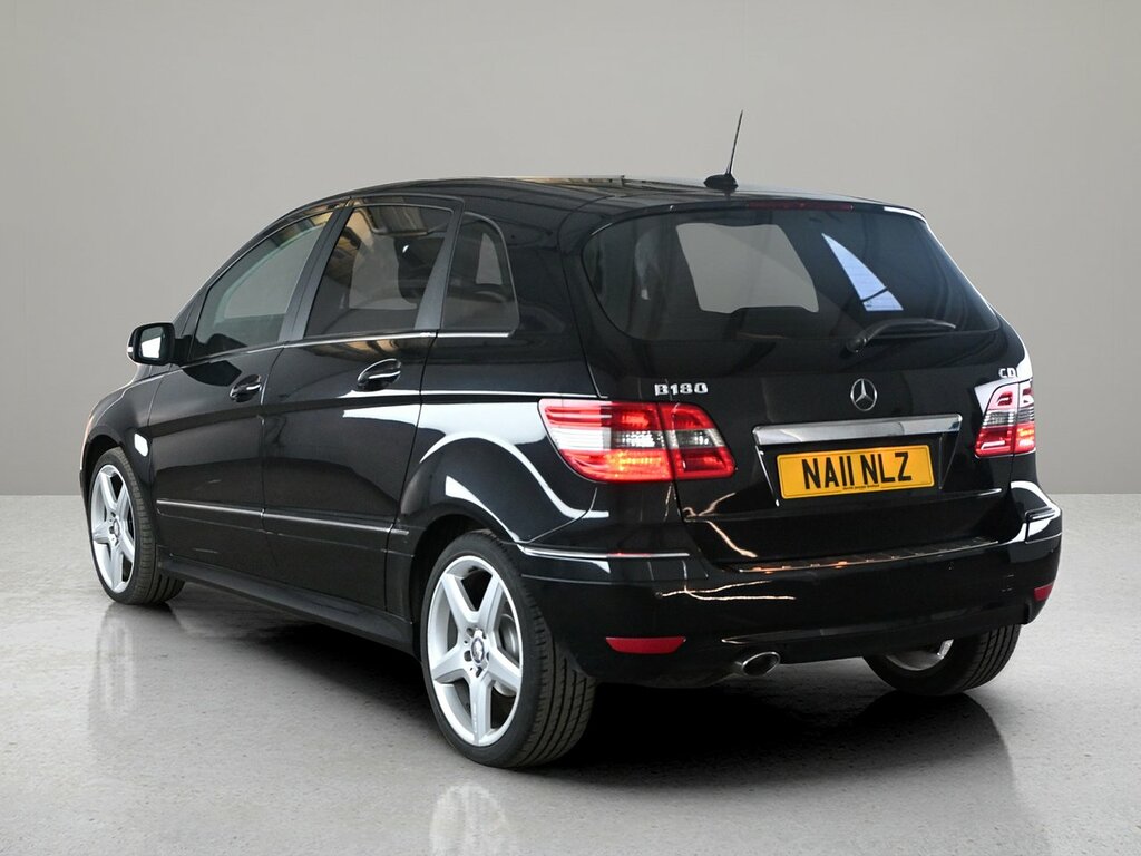 Mercedes-Benz B Class B180 Cdi Se Black #3