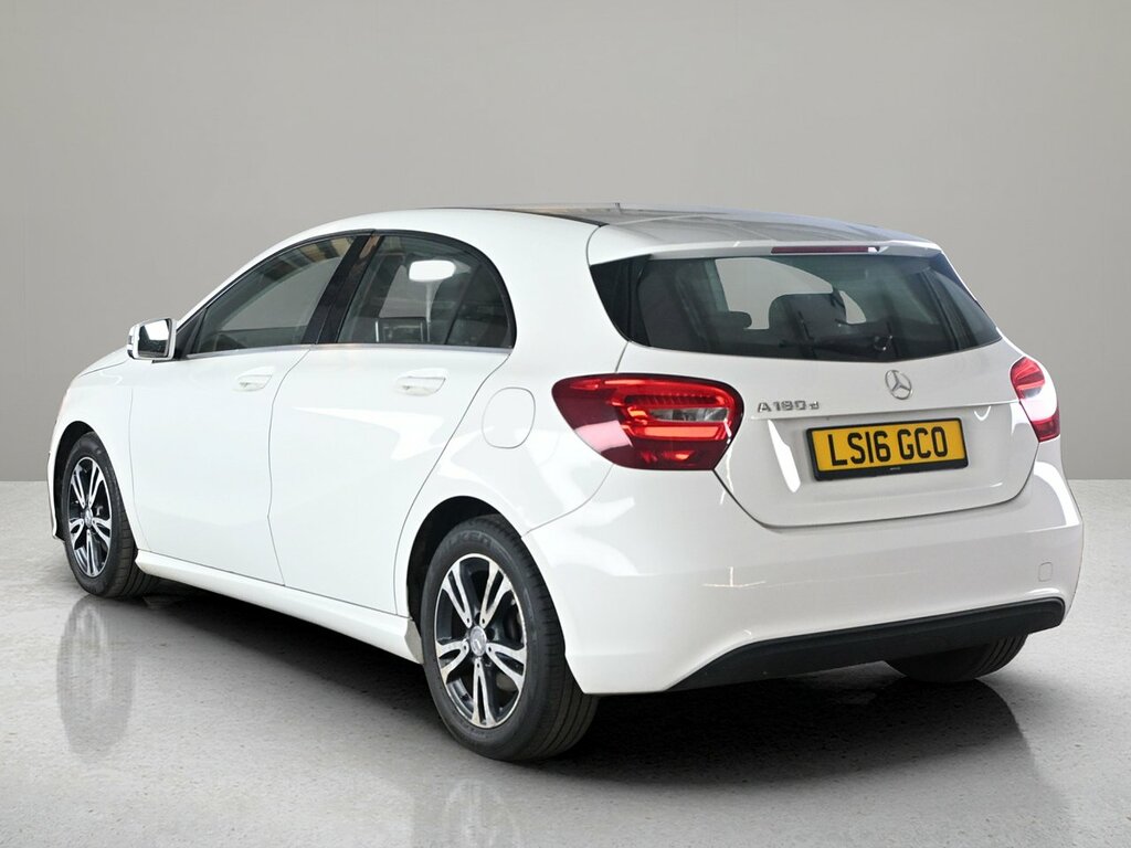 Mercedes-Benz A Class A180d Se LS16GCO White #3
