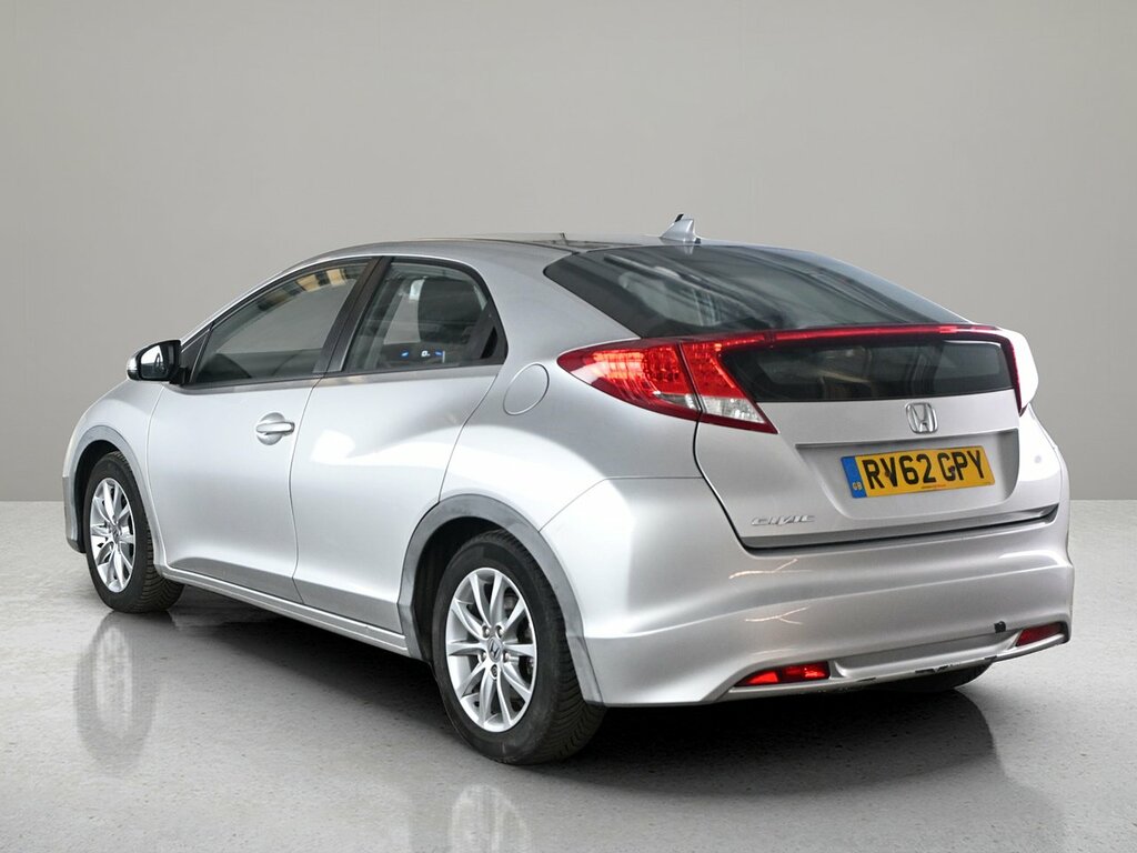 Honda Civic I-vtec Se Silver #3