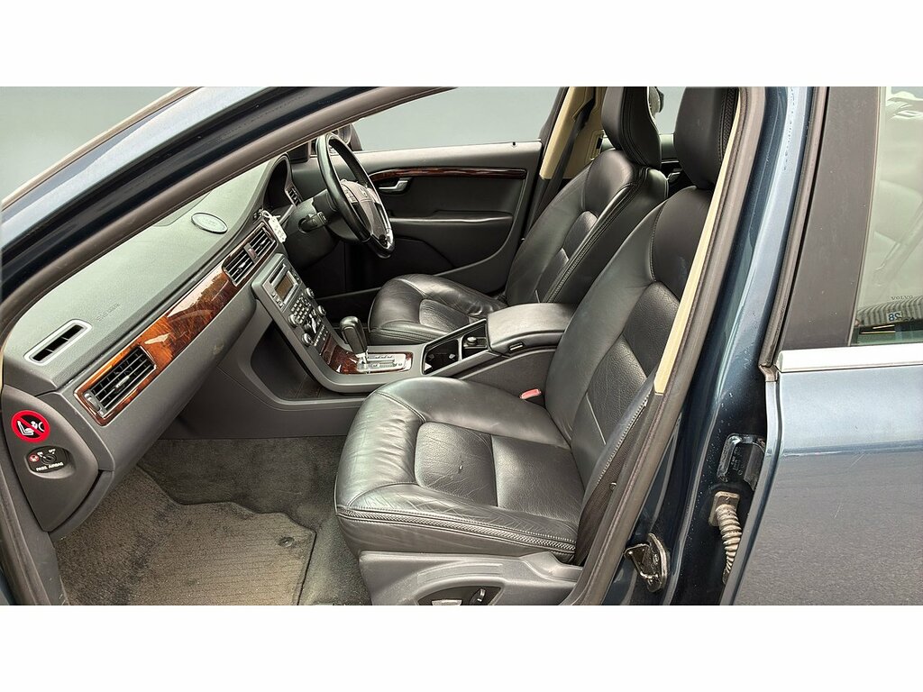 Volvo XC70 D5 Se Lux Blue #6