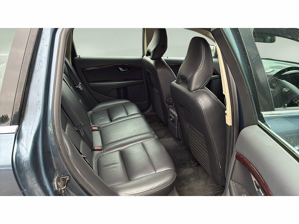 Volvo XC70 D5 Se Silver #8