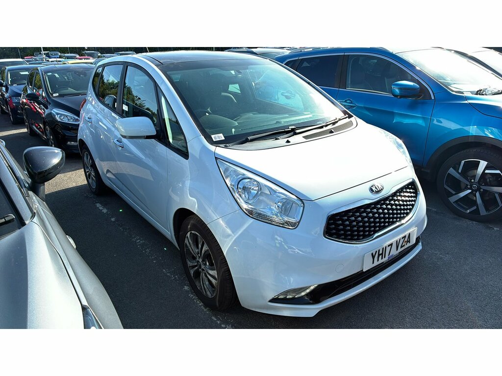 Kia Venga 4 White