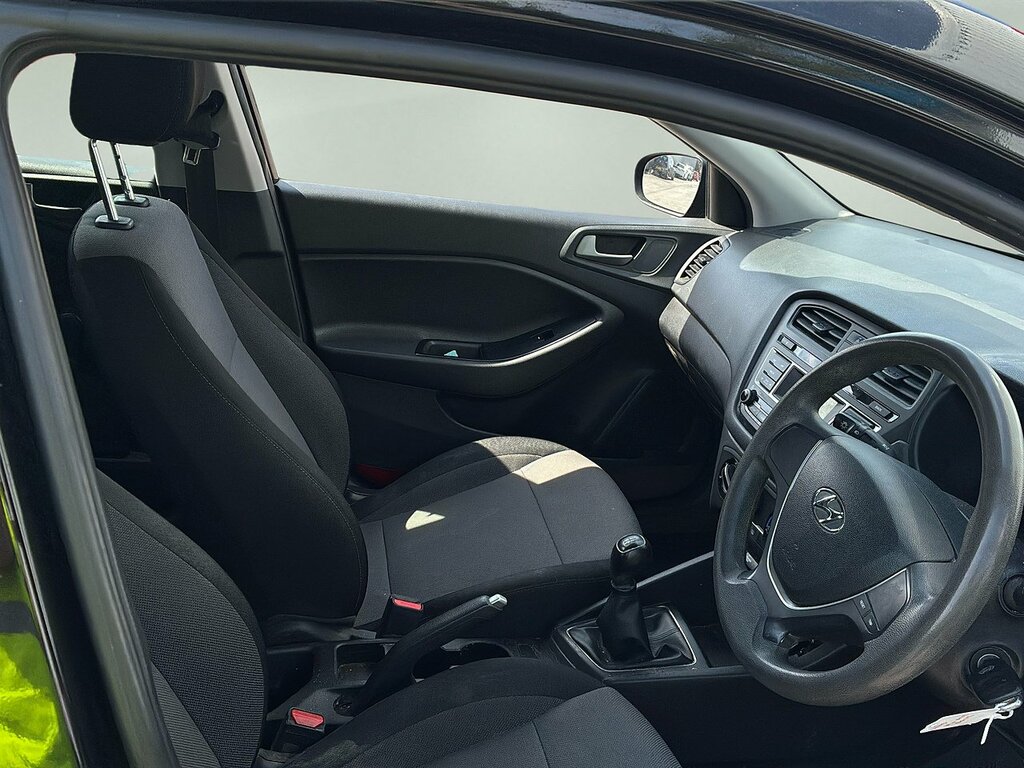 Hyundai I20 S Air Black #5