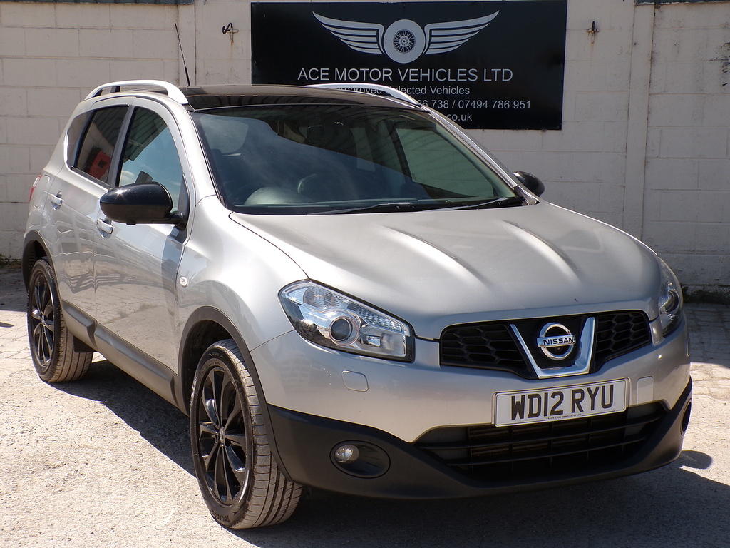 Nissan Qashqai Dci Tekna Silver