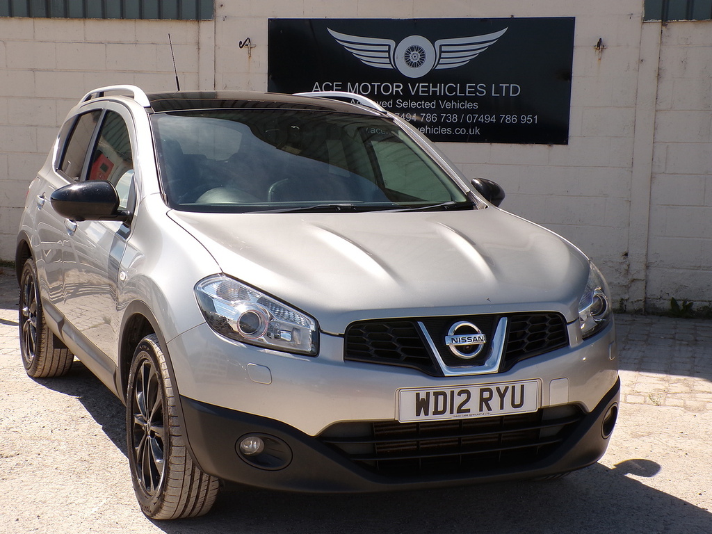 Nissan Qashqai Dci Tekna Silver #2