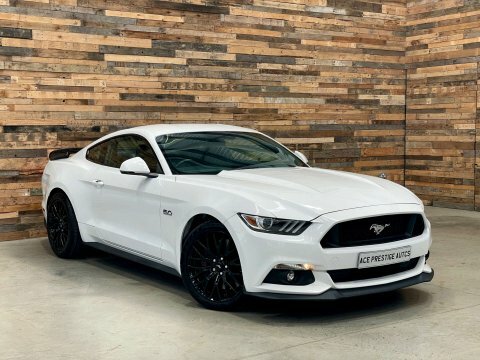 Ford Mustang 5.0 Mustang Gt KM52COZ White