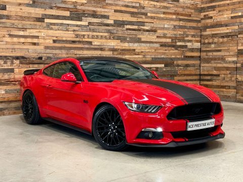 Ford Mustang 5.0 Mustang Gt Red