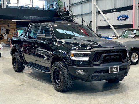 Dodge RAM Pickup 1500 5.7 V8 Hemi 4X4 201665 Grey #16