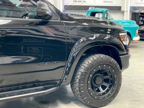 Dodge RAM Pickup 1500 5.7 V8 Hemi 4X4 201665 Grey #14