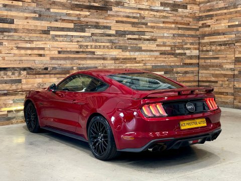 Ford Mustang 5.0 Mustang Gt Red #2
