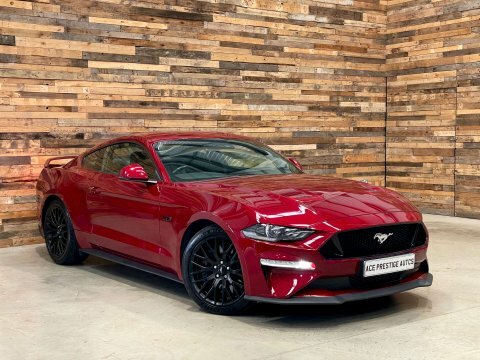 Ford Mustang 5.0 Mustang Gt Red